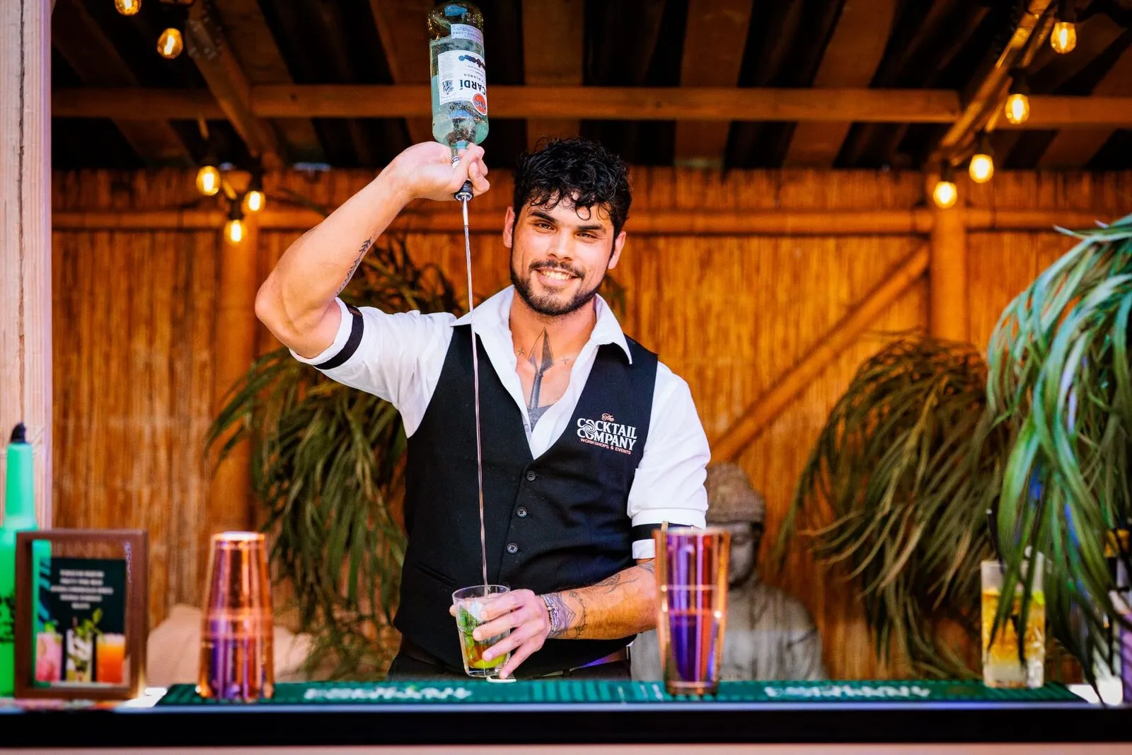 Flair bij een tropische bar